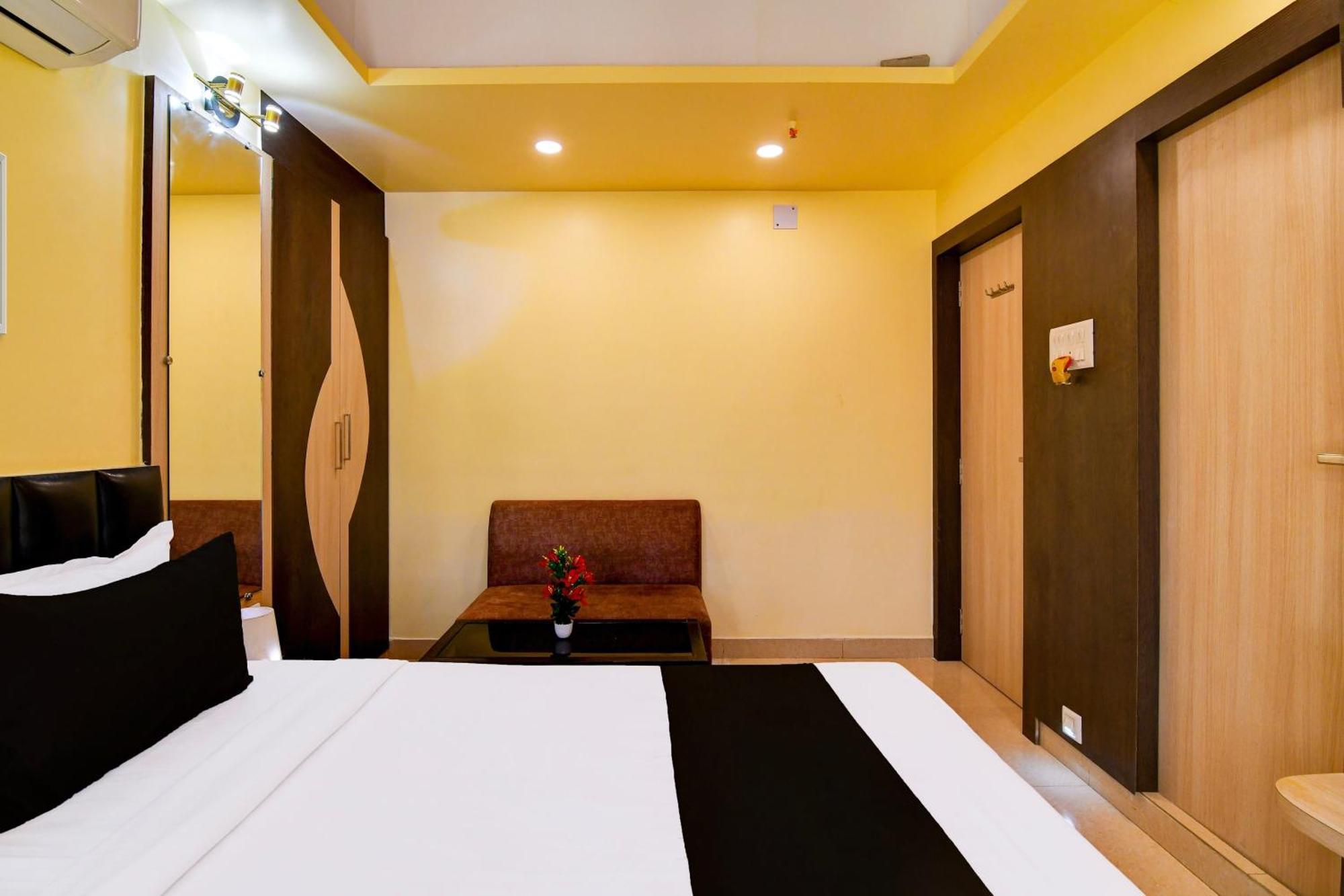 Hotel O Bypass View Kolkata Exterior photo